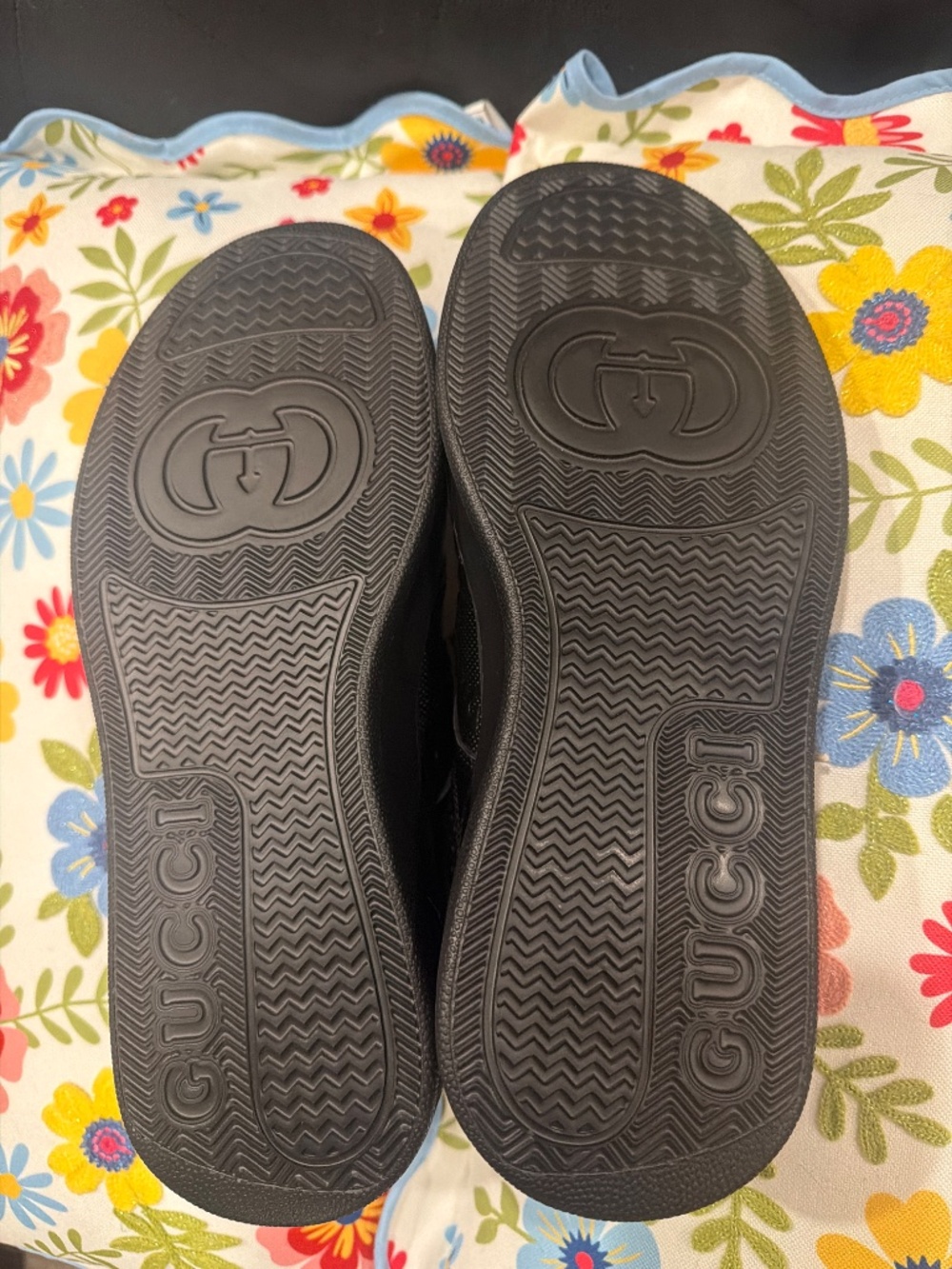 NWT Gucci GG Embossed Leather Sneakers Size 6.5 (Fits US 7/7.5) - Picture 6 of 9